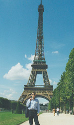 Eiffel_Michael_small.jpg (15403 bytes)